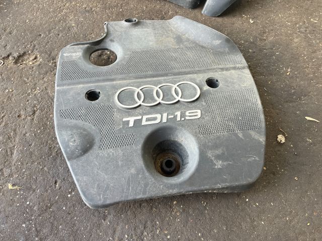 bontott AUDI A3 Felső Motorburkolat
