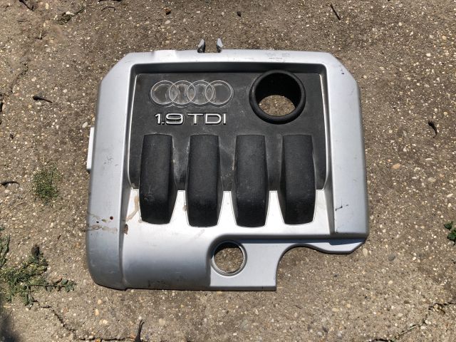 bontott AUDI A3 Felső Motorburkolat