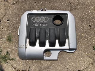 bontott AUDI A3 Felső Motorburkolat
