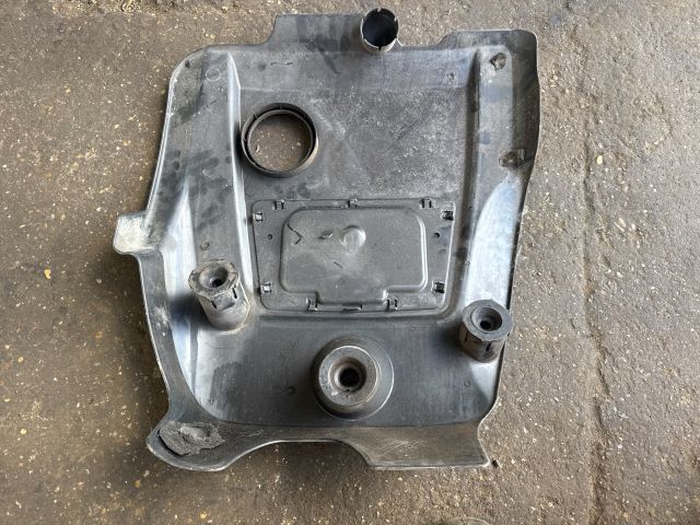 bontott AUDI A3 Felső Motorburkolat