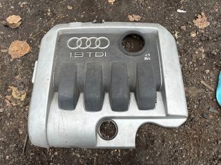 bontott AUDI A3 Felső Motorburkolat