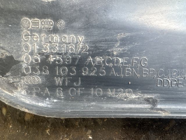 bontott AUDI A3 Felső Motorburkolat