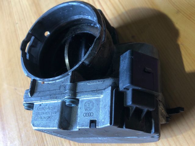 bontott AUDI A3 Fojtószelep (Elektromos)