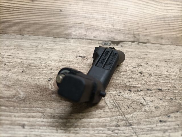 bontott AUDI A3 Főtengely Fordulatszám Jeladó