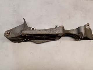 bontott AUDI A3 Generátor Tartó Bak