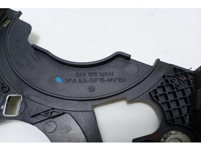 bontott AUDI A3 Hátsó Alsó Vezérlés Burkolat