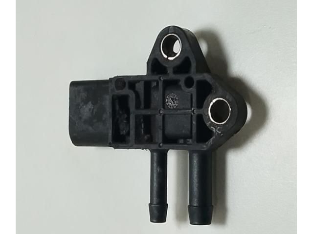 bontott AUDI A3 Jeladó (Magában)