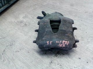 bontott AUDI A3 Jobb első Féknyereg Munkahengerrel