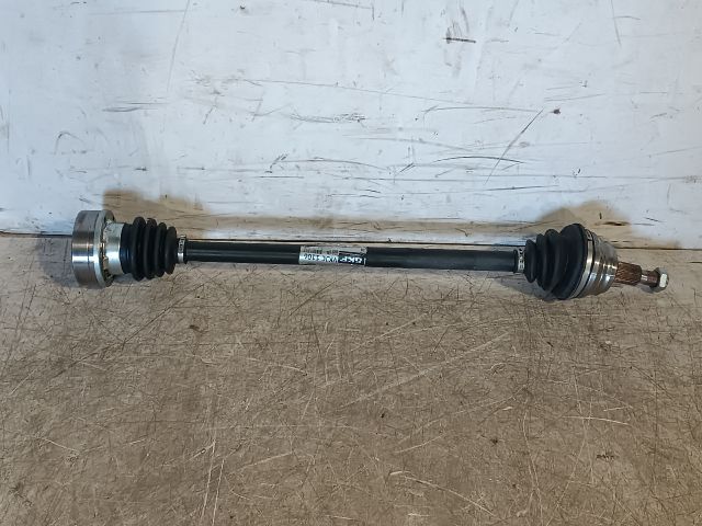 bontott AUDI A3 Jobb Féltengely