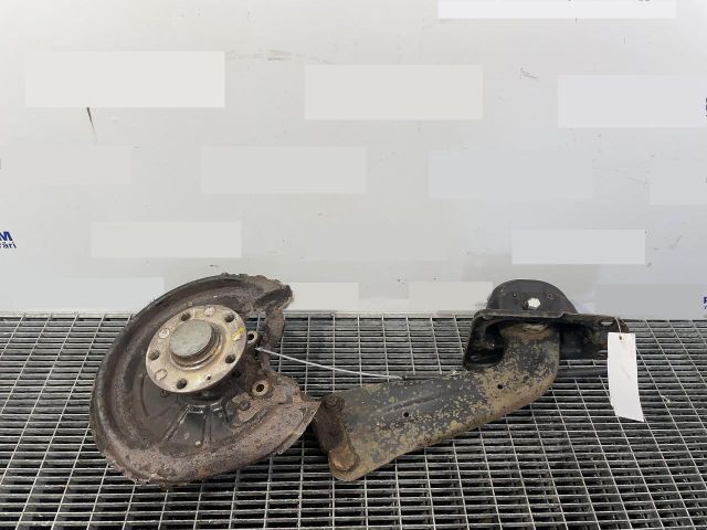 bontott AUDI A3 Jobb hátsó Csonkállvány