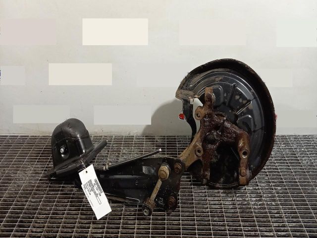 bontott AUDI A3 Jobb hátsó Csonkállvány