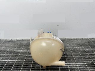 bontott AUDI A3 Kiegyenlítő Tartály