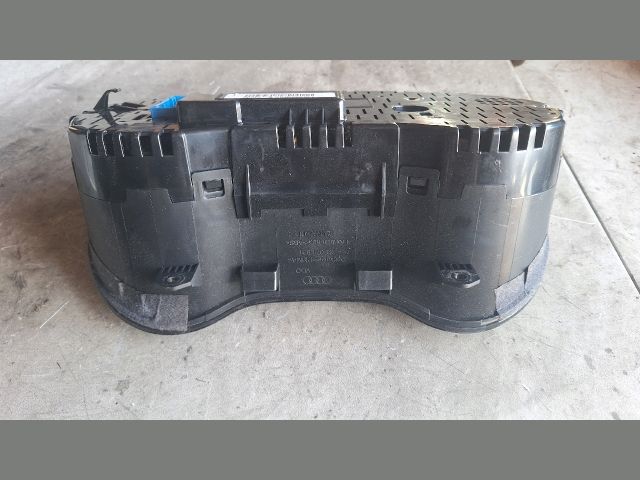 bontott AUDI A3 Kilométeróra