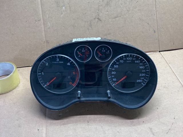 bontott AUDI A3 Kilométeróra