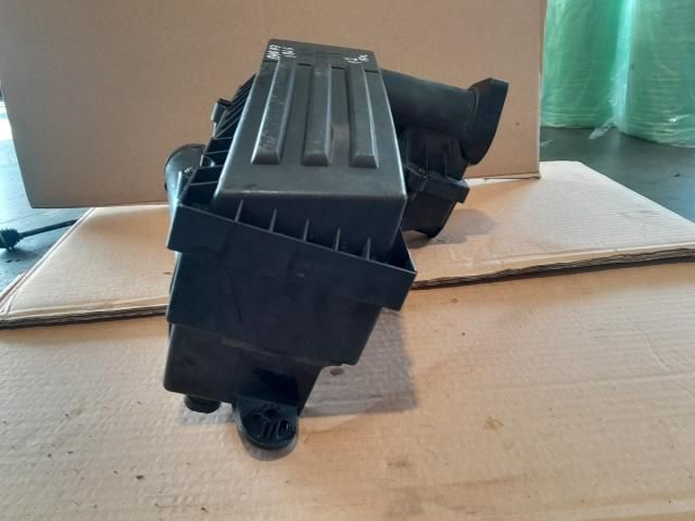 bontott AUDI A3 Légszűrő Ház