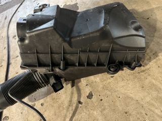 bontott AUDI A3 Légszűrő Ház