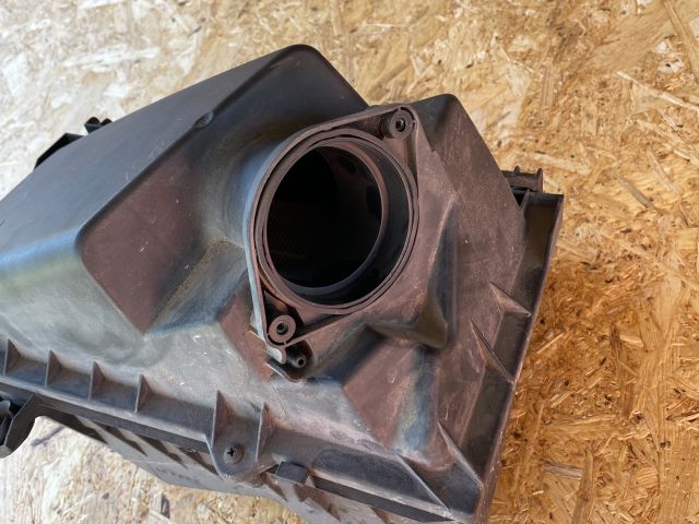 bontott AUDI A3 Légszűrő Ház