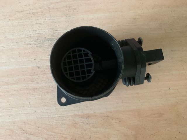 bontott AUDI A3 Légtömegmérő