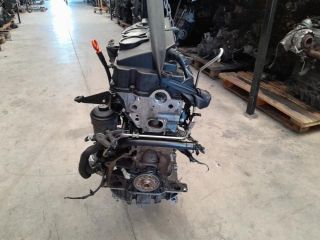 bontott AUDI A3 Motor (Fűzött blokk hengerfejjel)