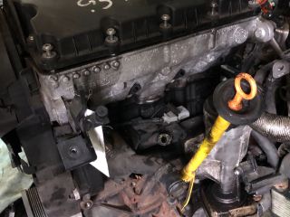 bontott AUDI A3 Motor (Fűzött blokk hengerfejjel)