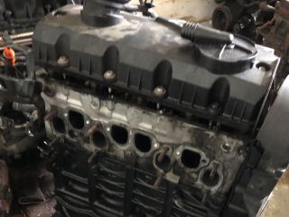 bontott AUDI A3 Motor (Fűzött blokk hengerfejjel)