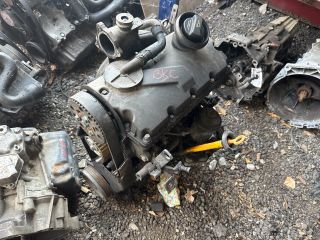 bontott AUDI A3 Motor (Fűzött blokk hengerfejjel)