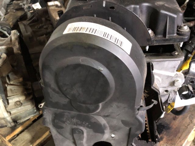 bontott AUDI A3 Motor (Fűzött blokk hengerfejjel)