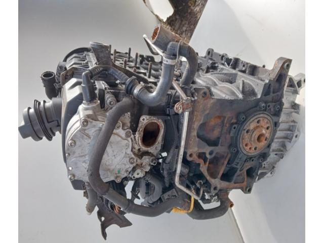 bontott AUDI A3 Motor (Fűzött blokk hengerfejjel)