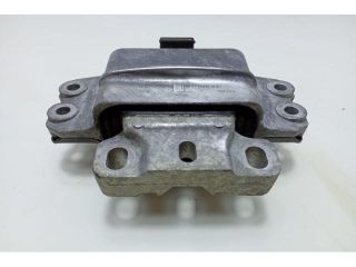 bontott AUDI A3 Motor Tartó Bak Bal