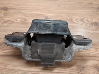 bontott AUDI A3 Motor Tartó Bak Bal