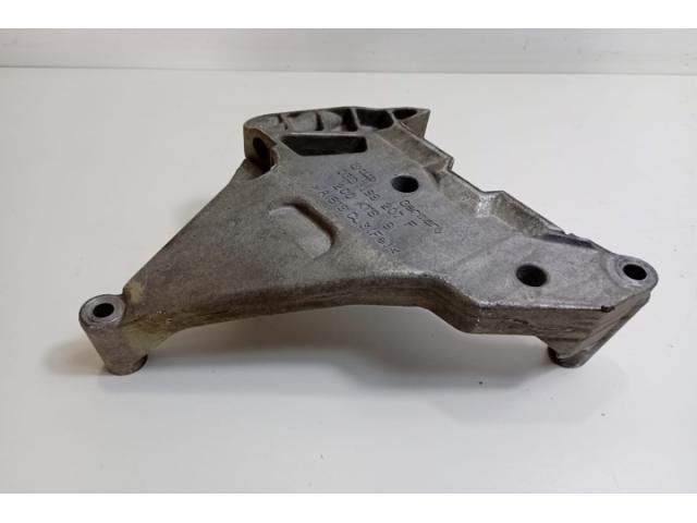 bontott AUDI A3 Motor Tartó Bak (Pozíciófüggetlen)