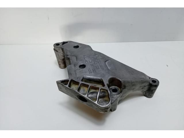 bontott AUDI A3 Motor Tartó Bak (Pozíciófüggetlen)