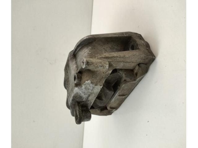 bontott AUDI A3 Motor Tartó Bak (Pozíciófüggetlen)