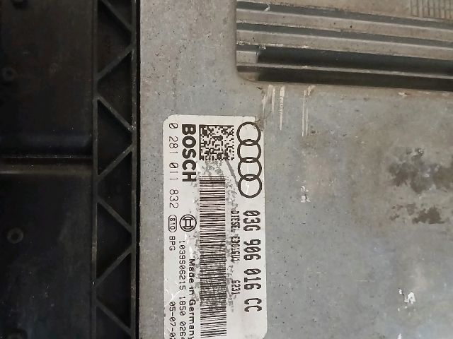 bontott AUDI A3 Motorvezérlő