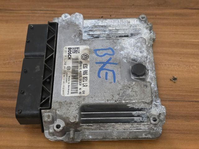 bontott AUDI A3 Motorvezérlő