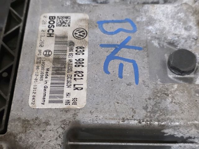 bontott AUDI A3 Motorvezérlő