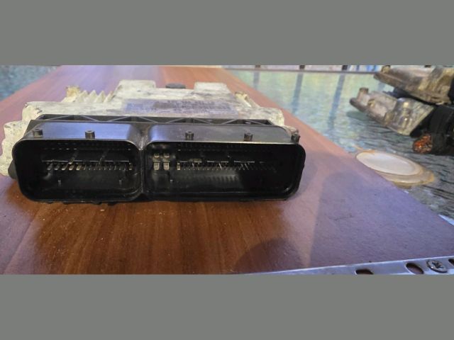 bontott AUDI A3 Motorvezérlő