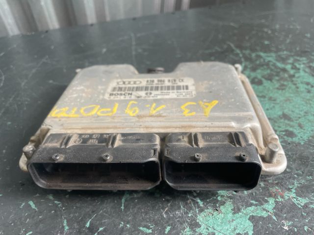 bontott AUDI A3 Motorvezérlő