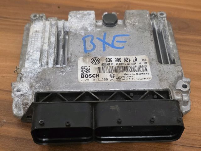 bontott AUDI A3 Motorvezérlő