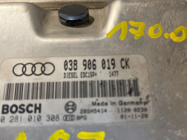 bontott AUDI A3 Motorvezérlő