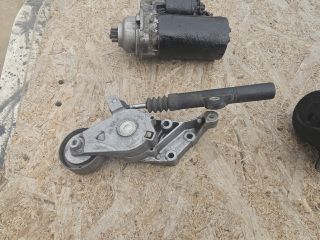 bontott AUDI A3 Szíjfeszítő Görgő