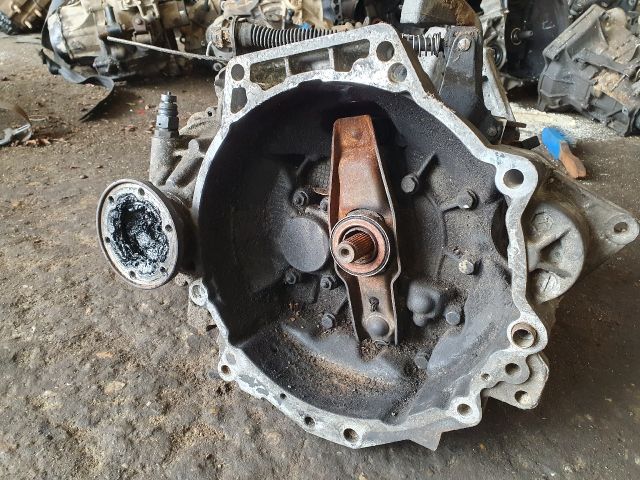 bontott AUDI A3 Váltó (Mechanikus)