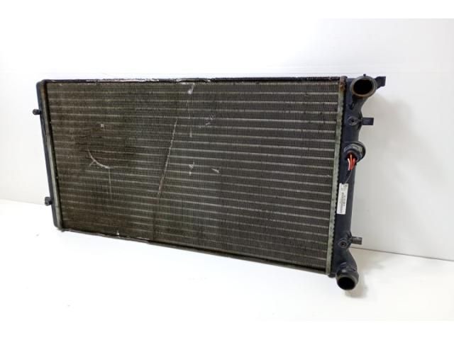 bontott AUDI A3 Vízhűtő Radiátor (Nem klímás)