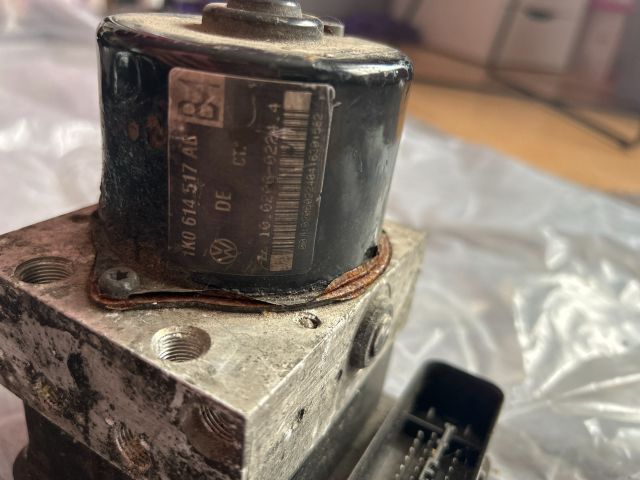 bontott AUDI A3 ABS Kocka