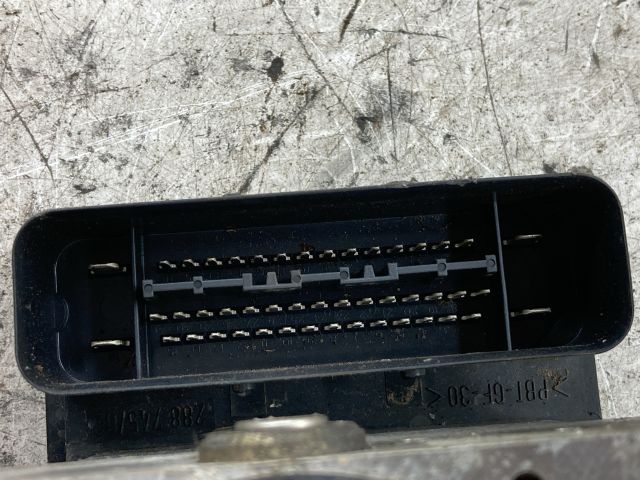 bontott AUDI A3 ABS Kocka