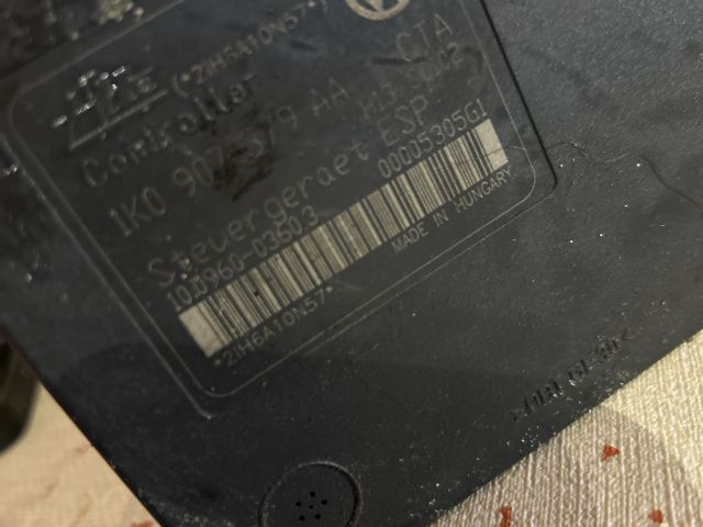 bontott AUDI A3 ABS Kocka