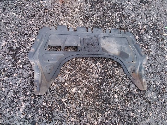 bontott AUDI A3 Alsó Motorburkolat