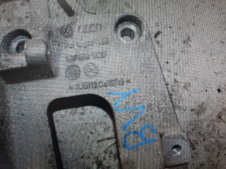 bontott AUDI A3 Generátor Tartó Bak