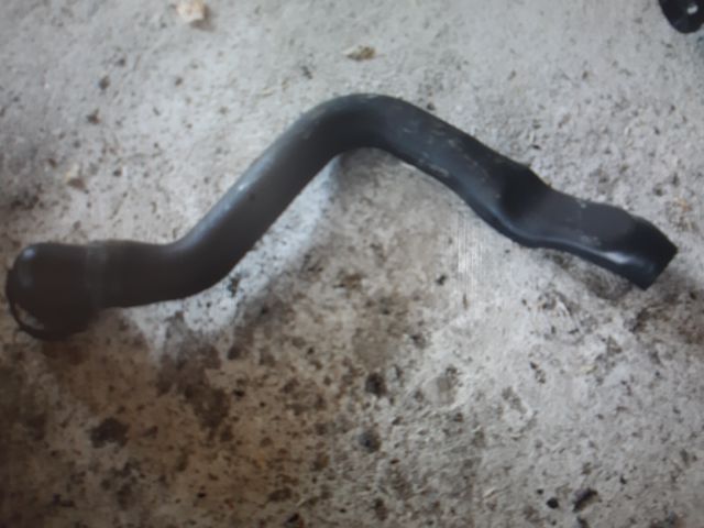 bontott AUDI A3 Hűtő Légtelenítő Vízcső