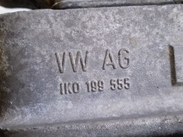 bontott AUDI A3 Motor Tartó Bak (Fém)